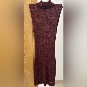 Guess Ribbed Knit Bodycon Dress – Burgundy Mock Neck – Size XS